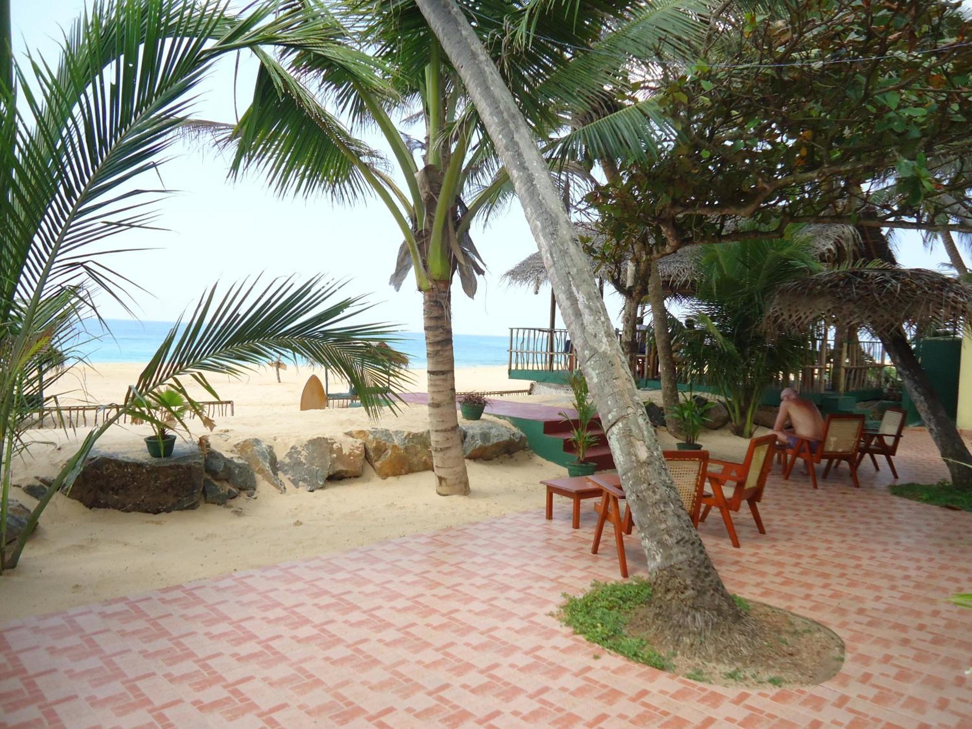 Whitepearl Beach Hikkaduwa Εξωτερικό φωτογραφία