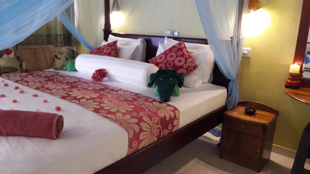 Whitepearl Beach Hikkaduwa Εξωτερικό φωτογραφία