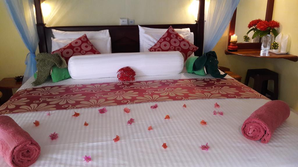 Whitepearl Beach Hikkaduwa Εξωτερικό φωτογραφία