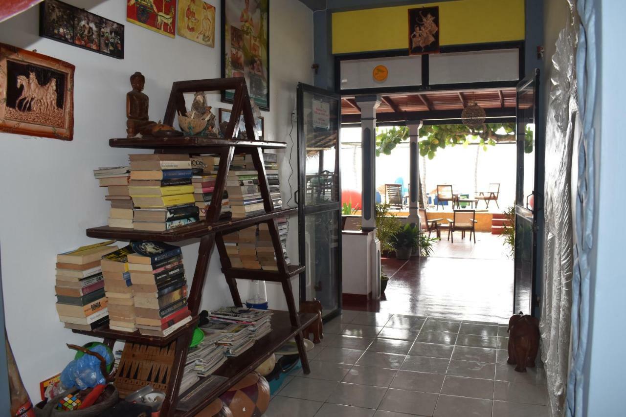 Whitepearl Beach Hikkaduwa Εξωτερικό φωτογραφία